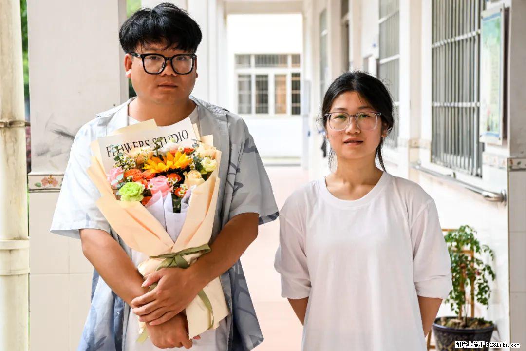 全网追的“扁担女孩”，找了一份暑假工，时薪12元 - 楚雄生活资讯 - 楚雄28生活网 cx.28life.net